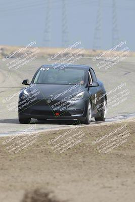 media/Oct-19-2025-Speed Ventures (Sun) [[a6e7fe67be]]/TC B/Session 2 (Outside Grapevine)/